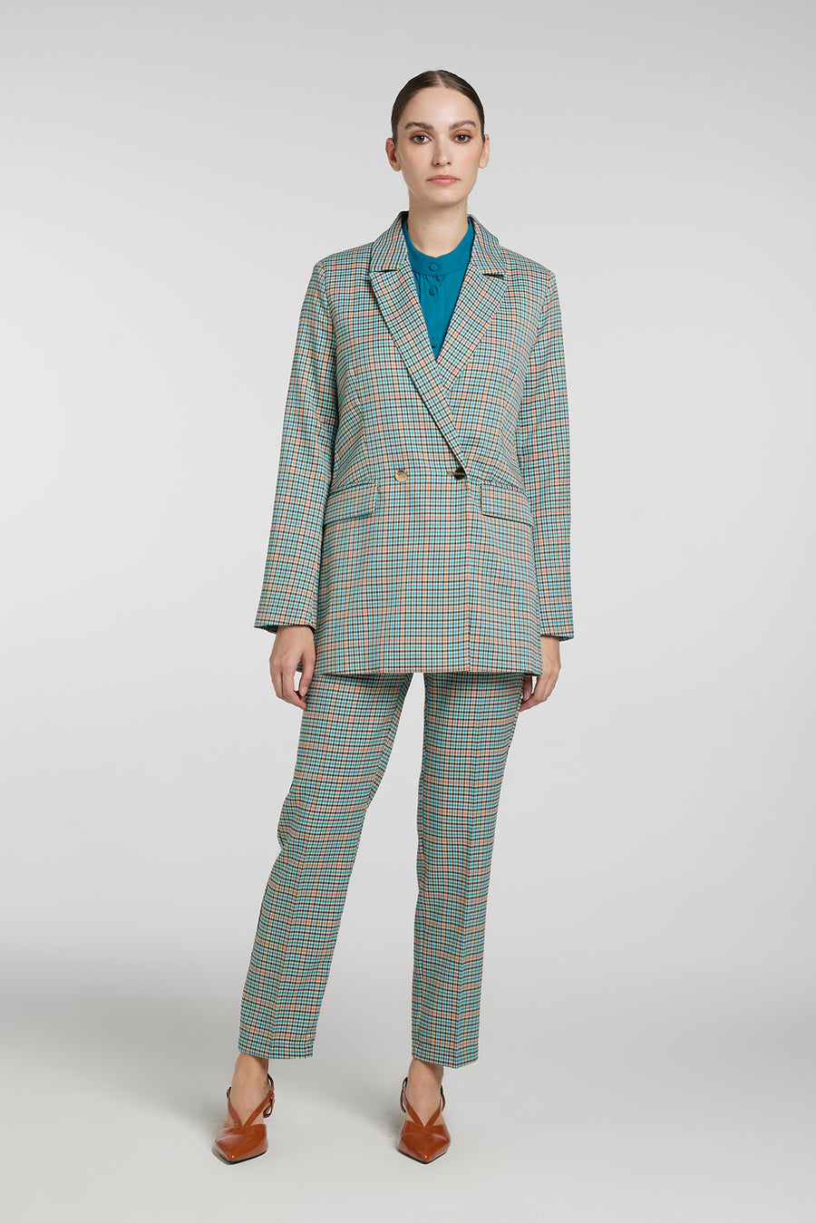 TAILLEUR CERBERO 012