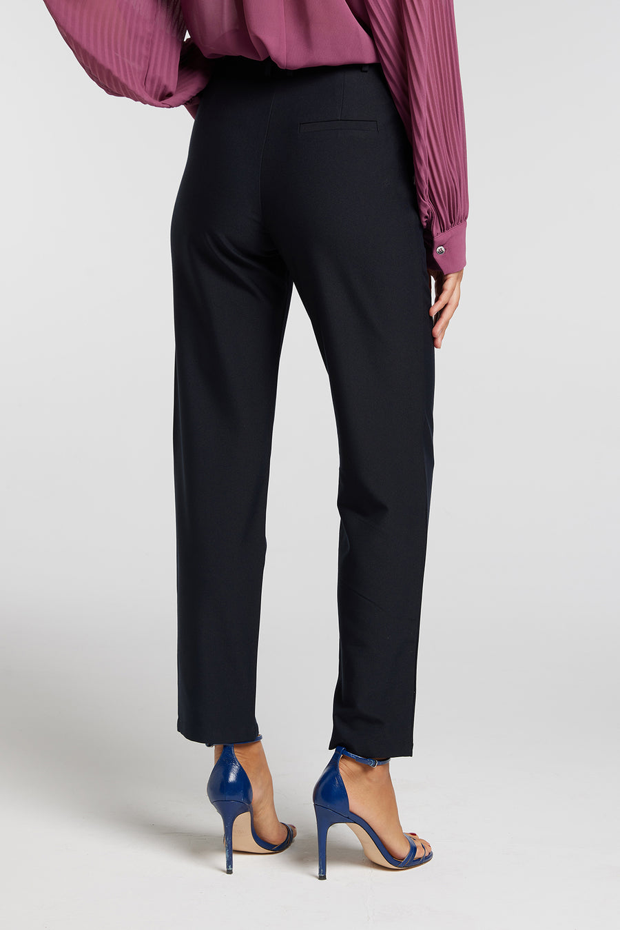 TAILLEUR MORUS 23004